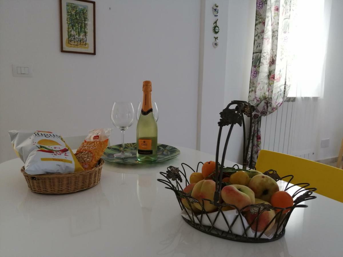 Villa Piera Монделло Екстер'єр фото
